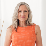 Heike Yates | Midlife Fulfilled Podcast